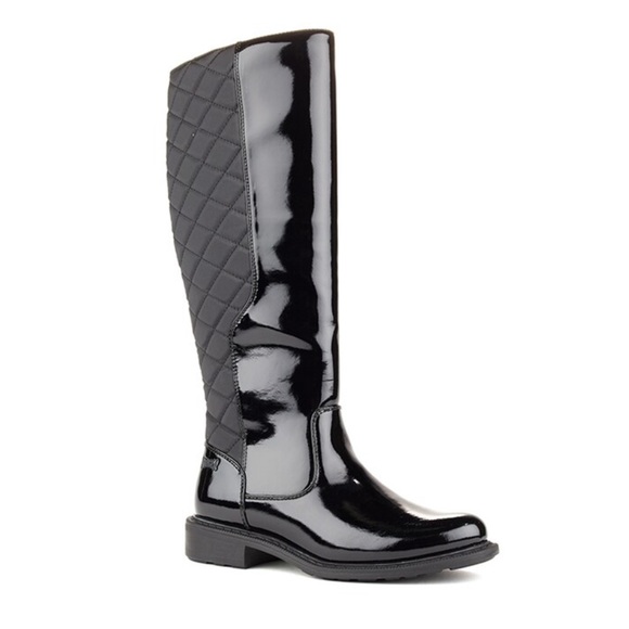 ❣️HOST PICK❣️ Cougar Jojo Patient Quilted Waterproof Boots NWT